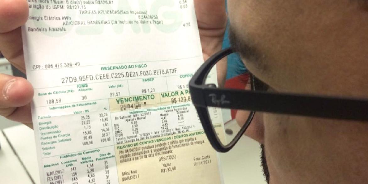 Mutirão da Defensoria atende consumidores da Cemig e Copasa em Sete Lagoas e Belo Horizonte