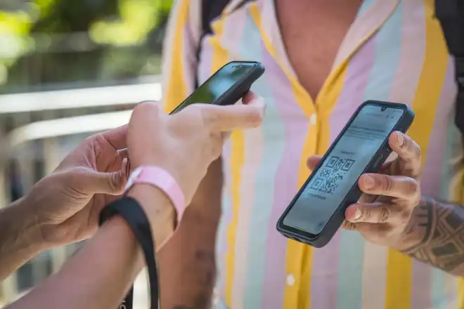 Golpe com ingressos falsos faz vítima perder R$ 400 em festival de BH; saiba como evitar