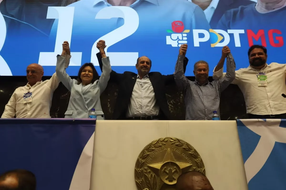 Kalil oficializa candidatura e mantém negociações para fechar chapa em Minas