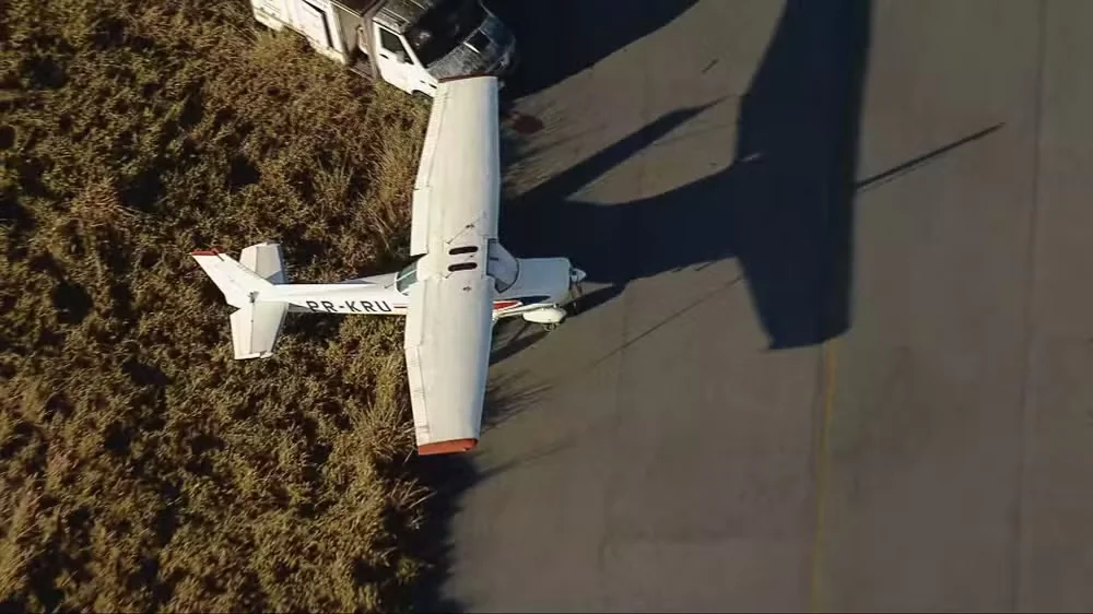 Avião faz pouso forçado em aeroporto desativado de Belo Horizonte