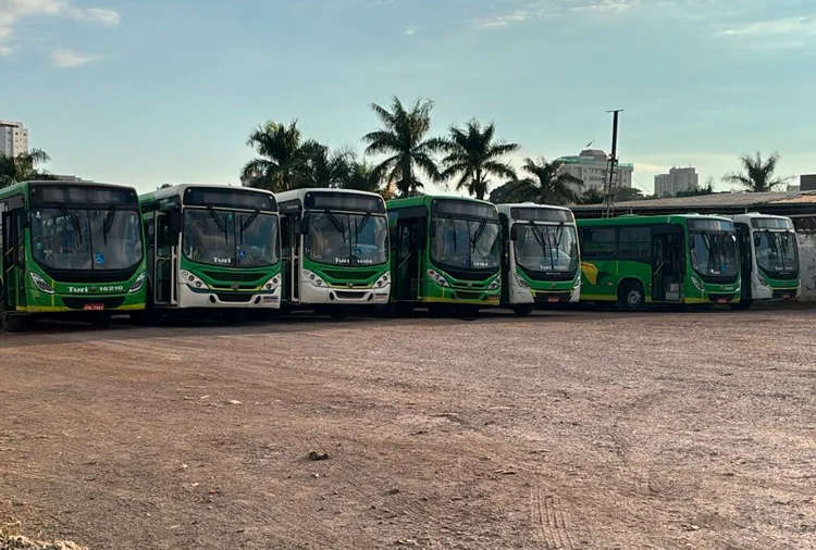 Turi alerta para falta de diesel e risco de paralisação do transporte em Sete Lagoas