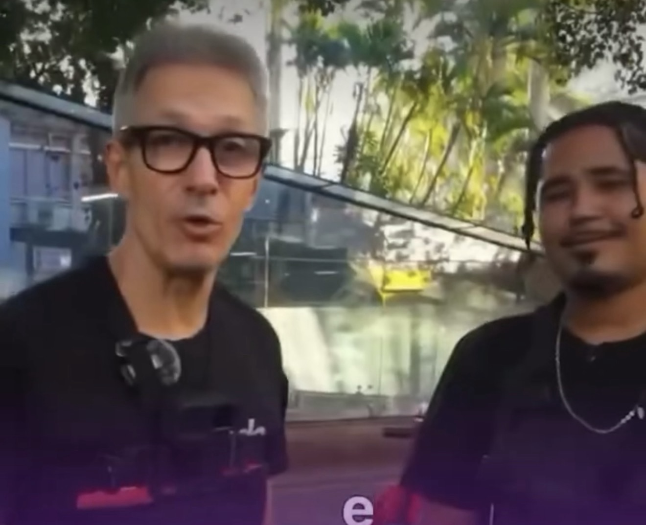 VÍDEO: Romeu Zema trabalha como entregador de aplicativo no Rio e sofre críticas na web
