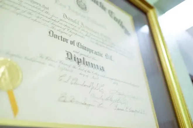 PF prende 3 suspeitos em esquema de diplomas falsos de Medicina em MG