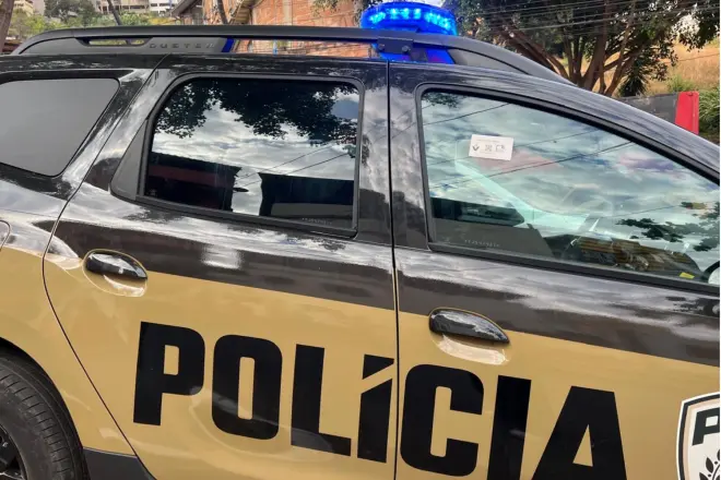 Homem é morto a tiros dentro de casa diante do pai em Santa Luzia