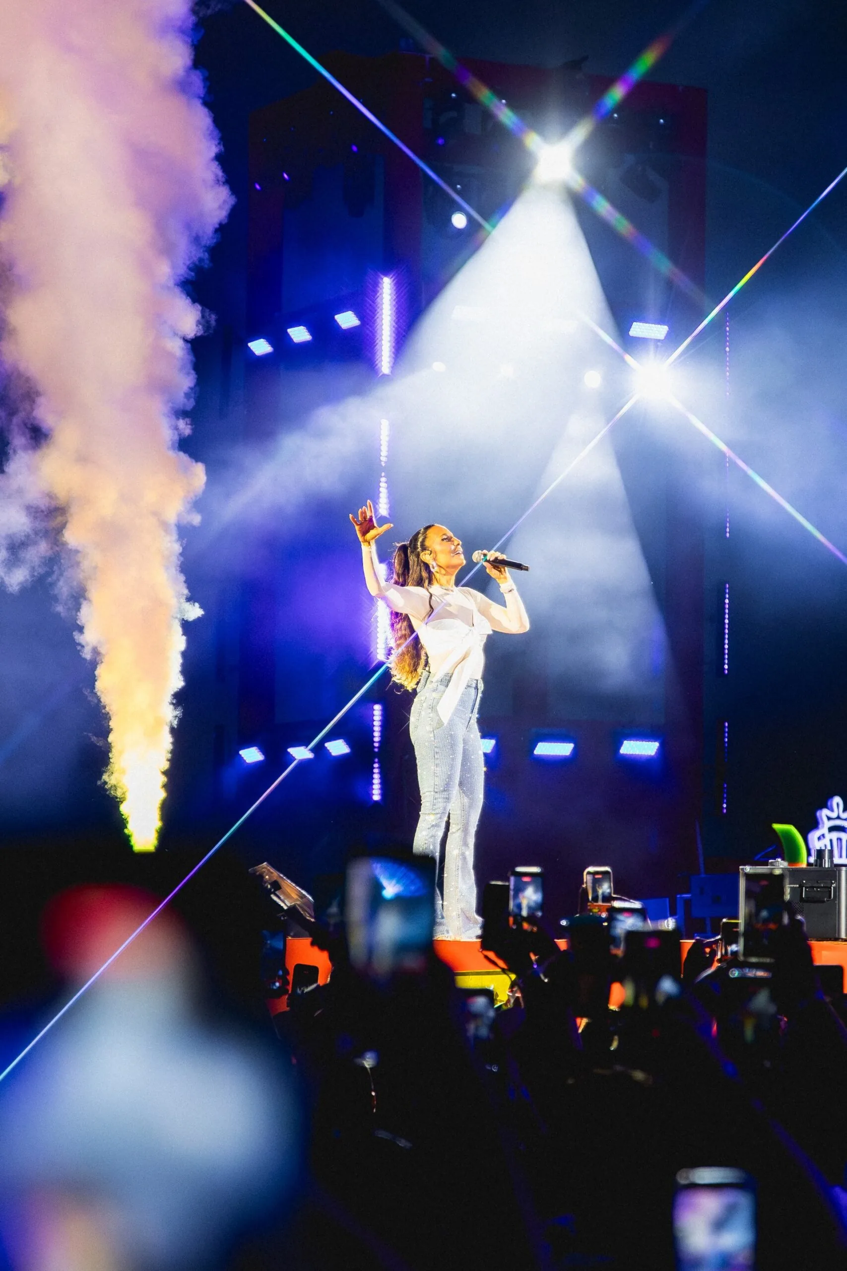 Ivete Sangalo retorna a Belo Horizonte em setembro com “Ivete Clareou”