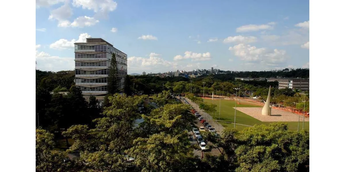 UFMG se mantém como melhor federal do Brasil em ranking internacional