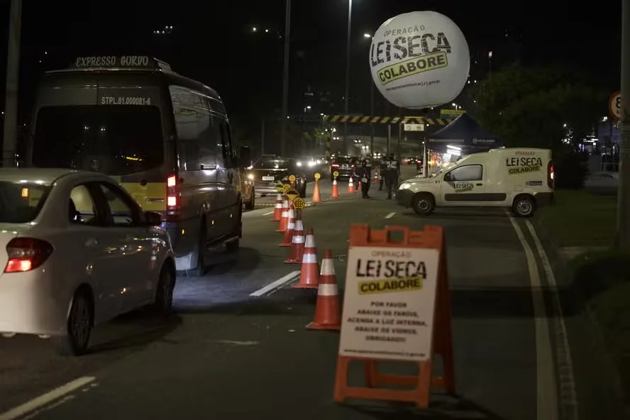Drogômetro poderá identificar cocaína, cannabis, morfina e outras drogas em fiscalizações