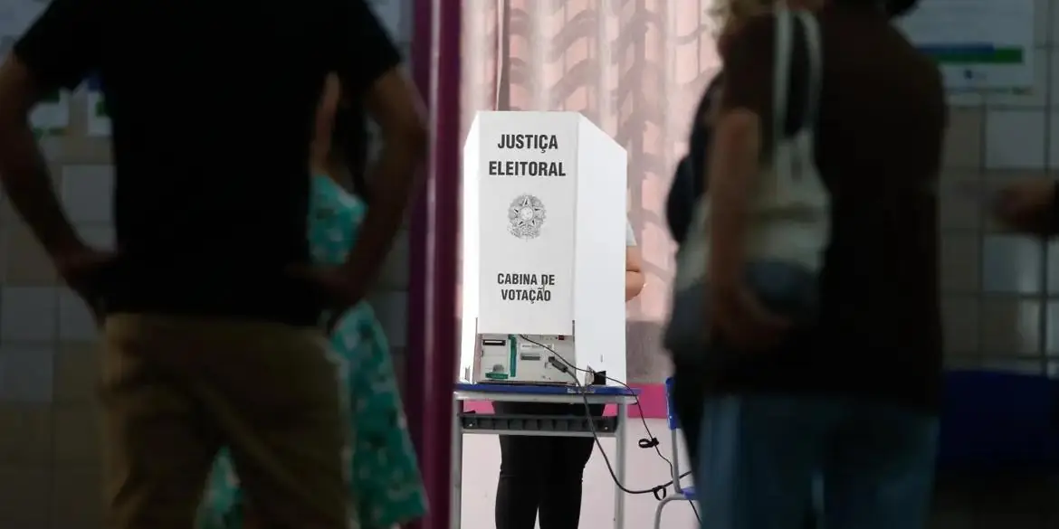 TSE recebe mais de mil denúncias de irregularidades na campanha