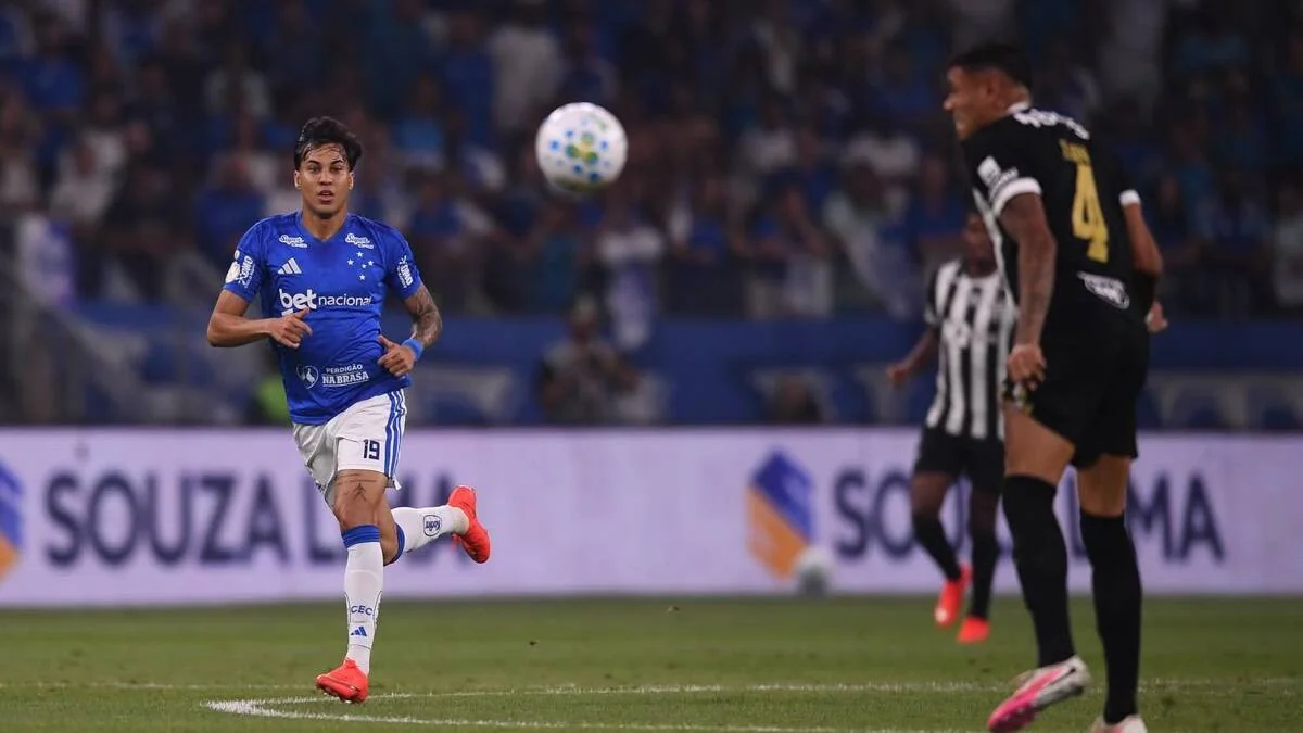 Atlético denuncia Kaio Jorge no STJD após lance com Ruan