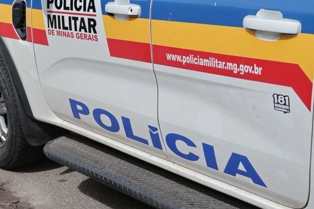 Ônibus é incendiado após morte de suspeito na Grande BH