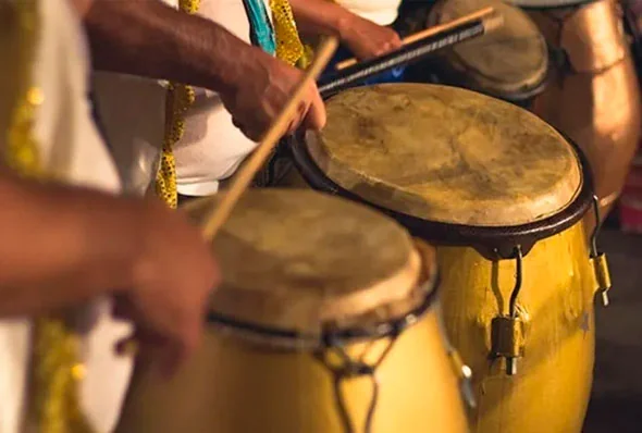 Capim Branco abre inscrições para oficinas de percussão para o Carnaval 2027