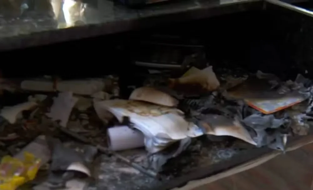 Lanchonete é invadida, depredada e incendiada às margens da Via Expressa