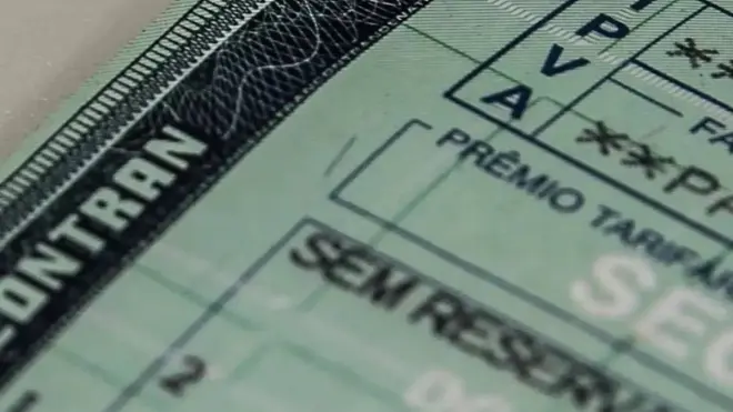CRLV 2026 começa a ser exigido em Minas nesta terça
