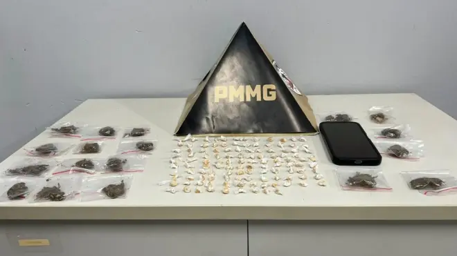PM prende homem com 117 pedras de crack e 18 porções de maconha em MG
