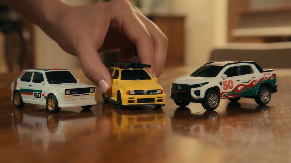 Fiat lança coleção de miniaturas para celebrar 50 anos no Brasil