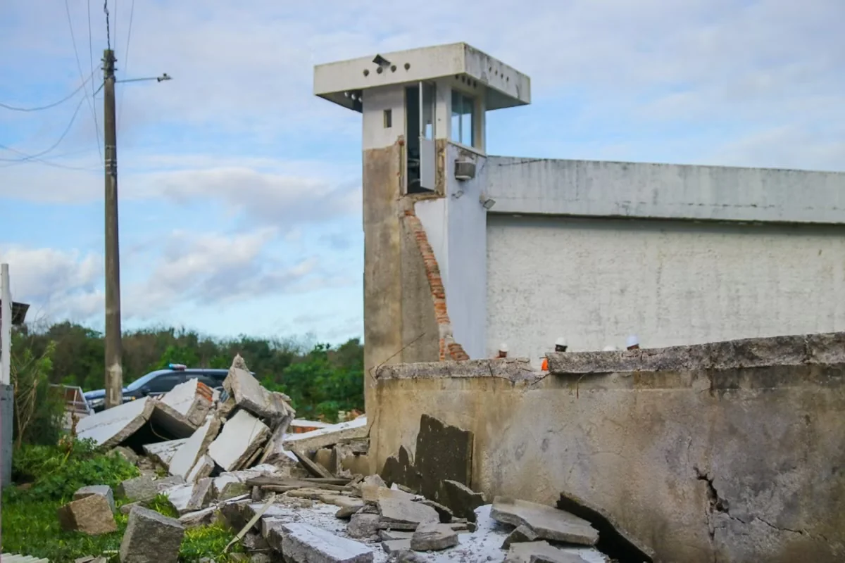 Ciclone-bomba deixa um morto e causa estragos no Sul do Brasil