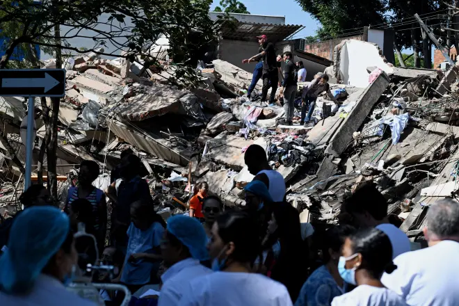 Terremoto de magnitude 7,4 deixa 74 mortos na Colômbia