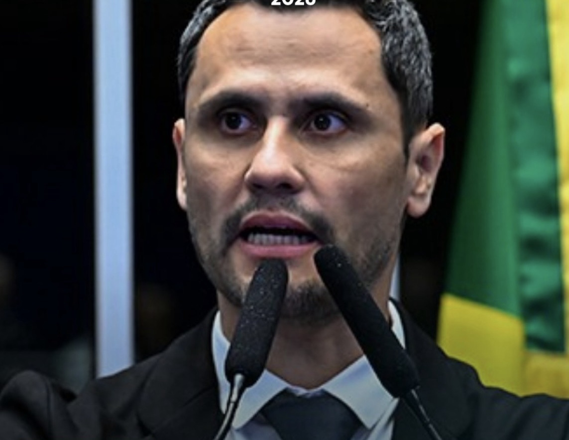 Cleitinho registra candidatura ao governo de Minas no último dia do prazo