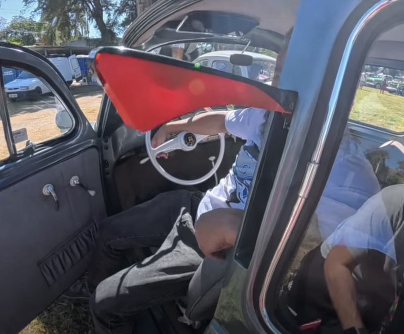 VÍDEO: Seta Cebolinha chama a atenção em Fusca 1955 no Encontro de Carros Antigos