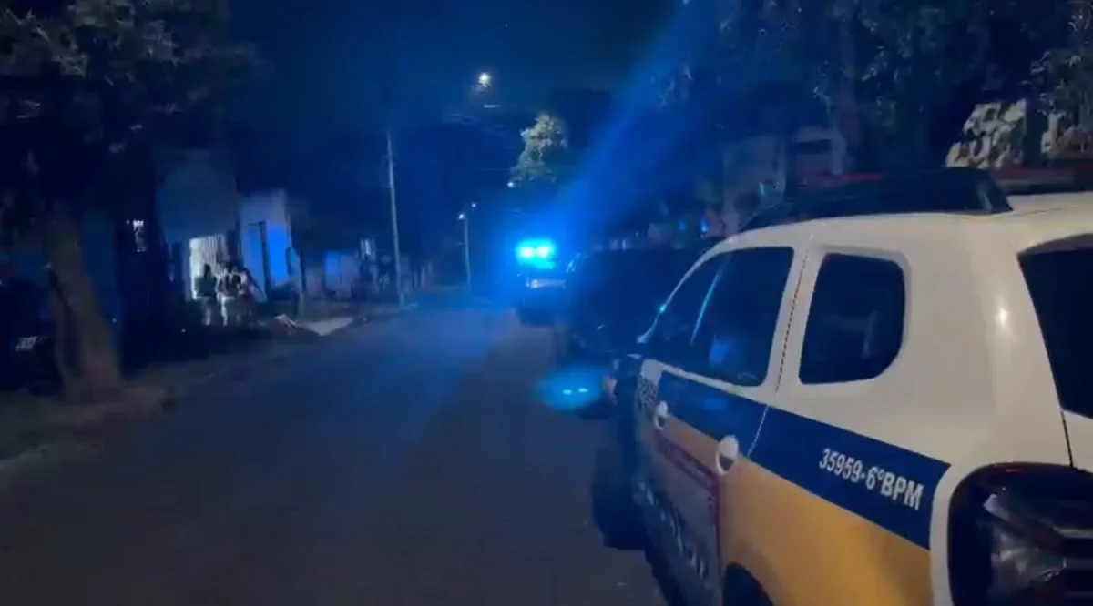 Homem é encontrado morto com oito tiros em MG