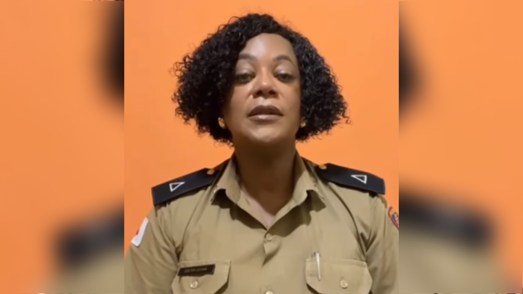Primeira mulher trans da PMMG se aposenta após 31 anos de serviço