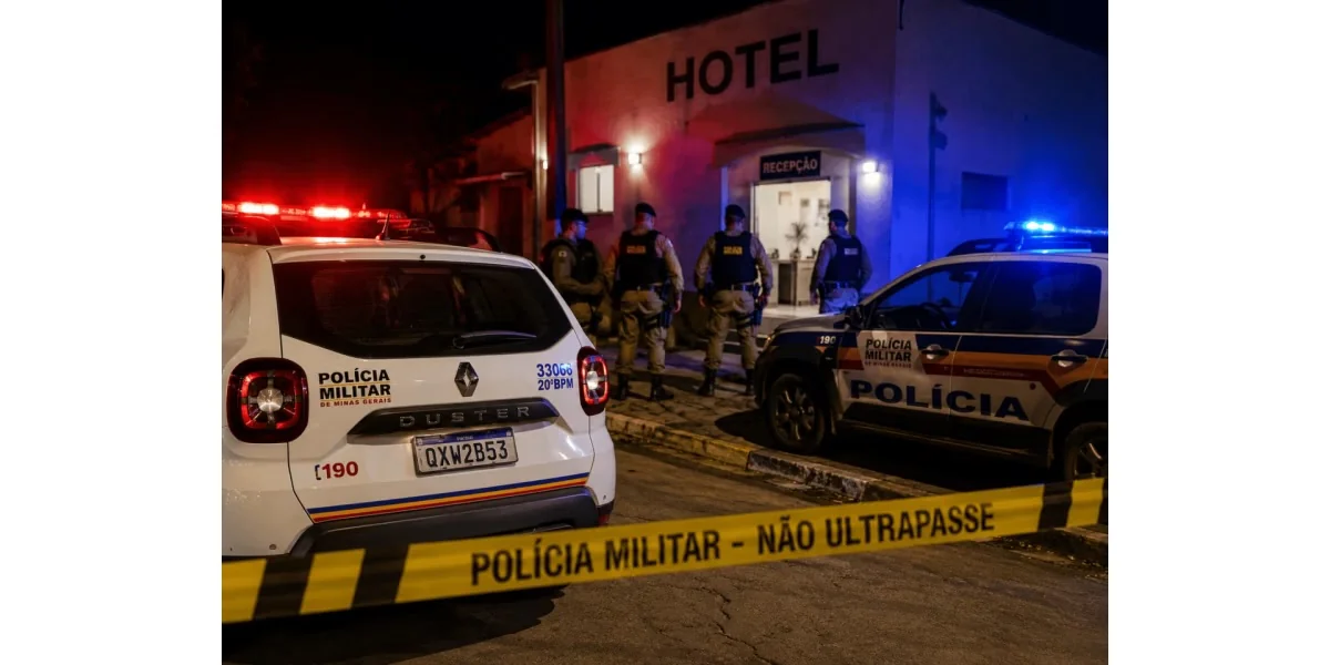 Dois homens morrem após confronto com a PM dentro de hotel