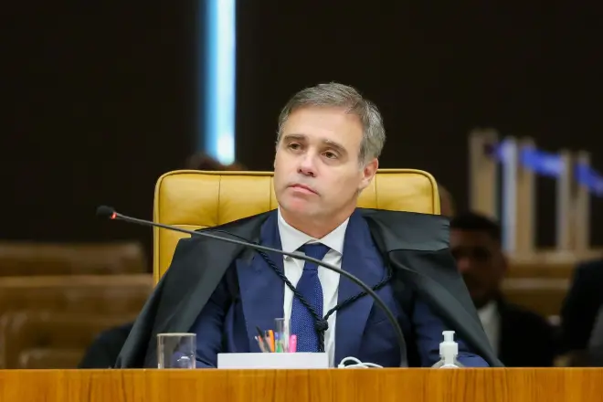 PF alerta Lula sobre risco de atraso em investigações