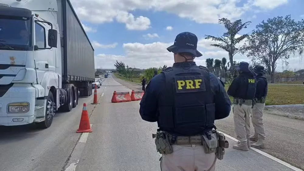 Feriado prolongado deixa oito mortos nas rodovias federais de MG