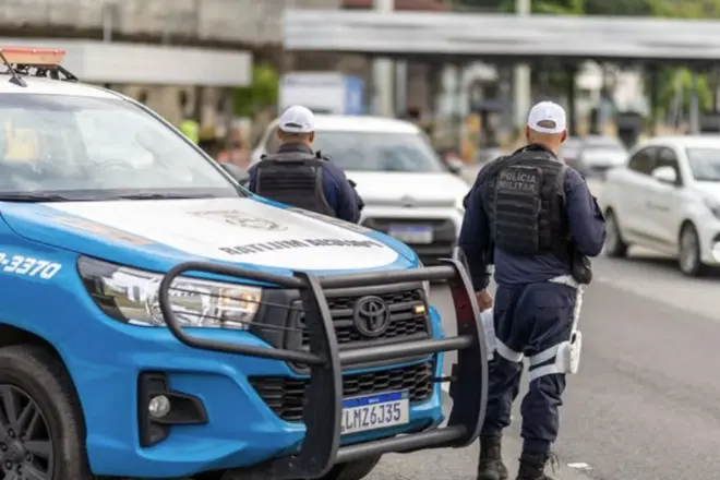 PMs são presos por cobrar propina por policiamento privilegiado no RJ