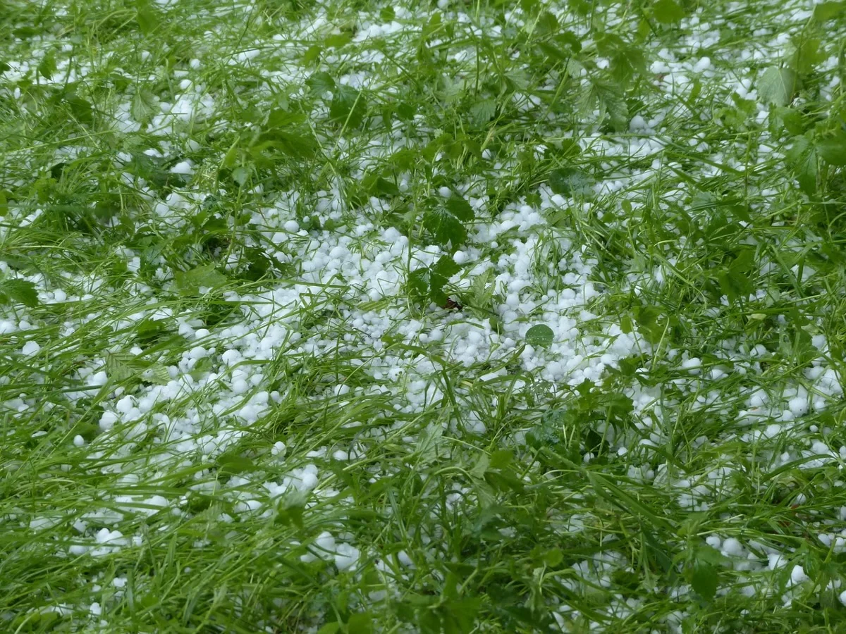 Alerta de tempestade com granizo ainda é válido nesta segunda em Matozinhos, Pedro Leopoldo e região