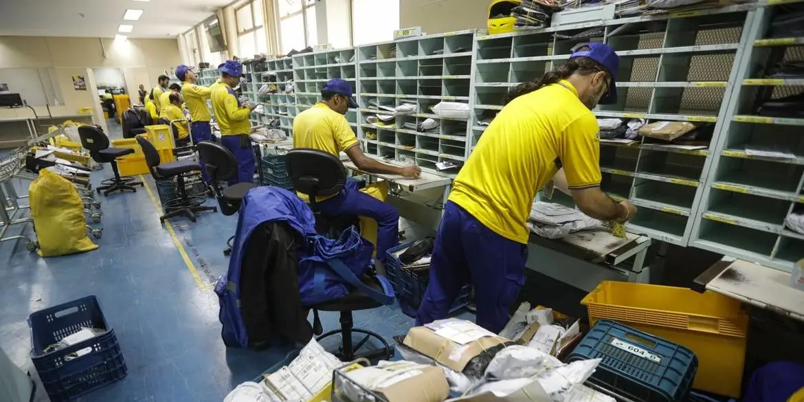 Greve nos Correios terá mínimo de 80% dos trabalhadores, decide TST