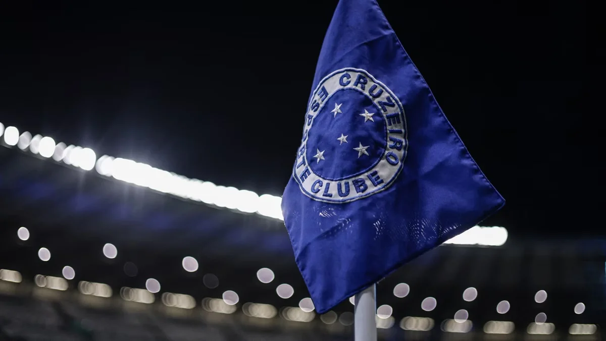 Mateus Simões fala em “se livrar” do Mineirão e admite possibilidade de venda ou transferência para o Cruzeiro
