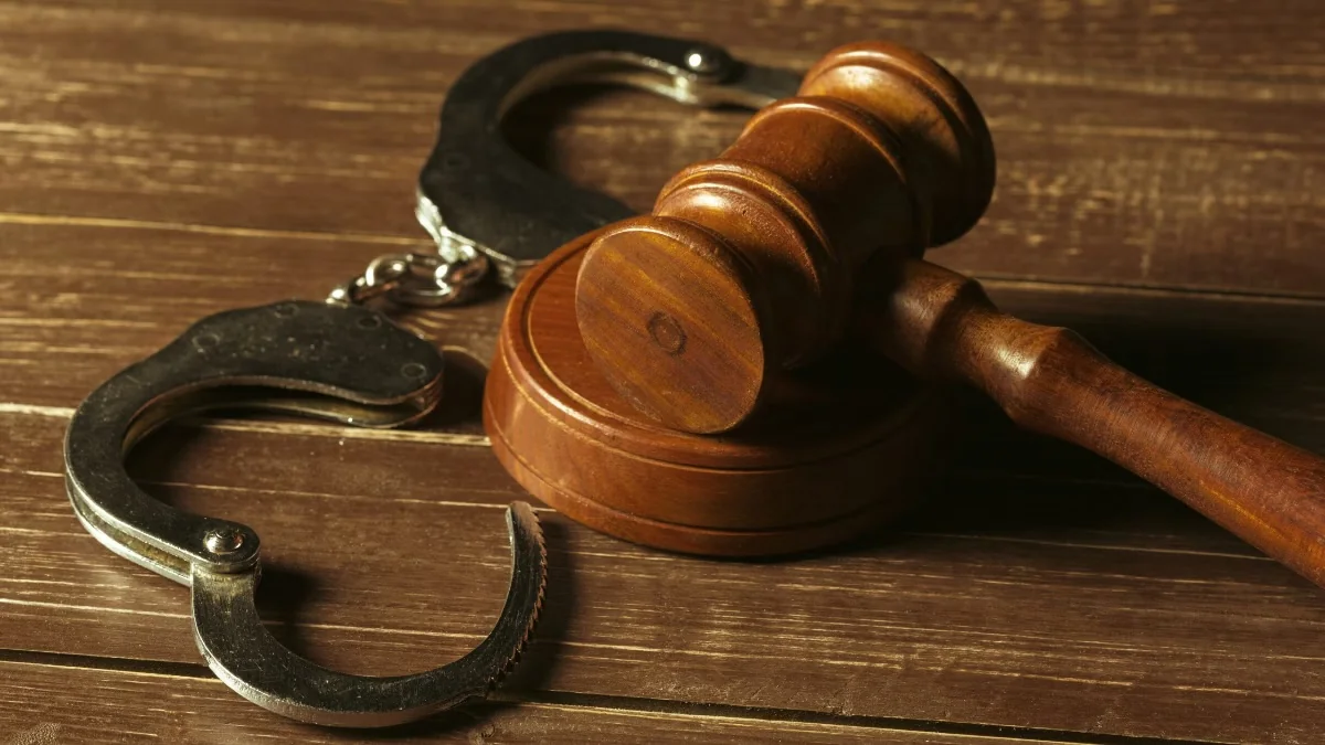 Homem é condenado a 37 anos por matar pai e filho em Minas Gerais