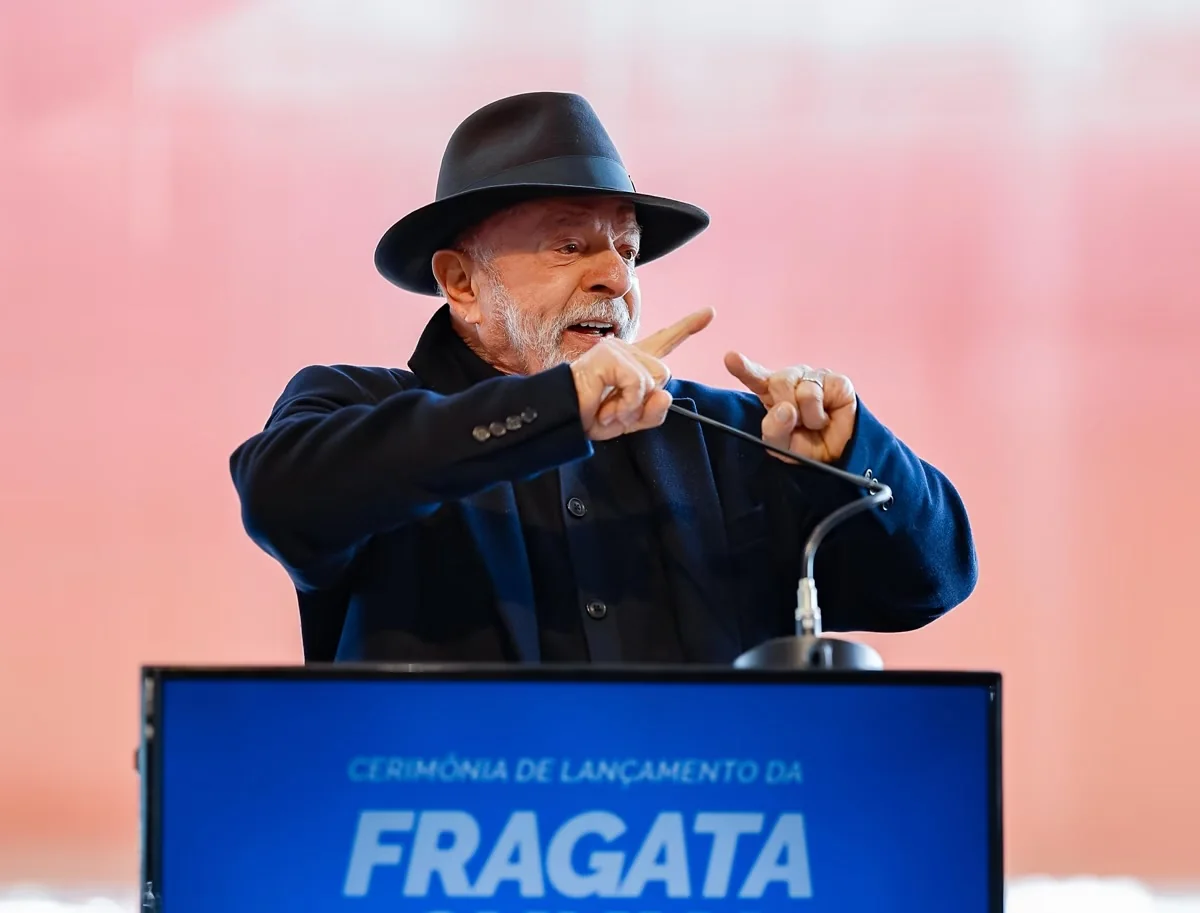 Lula é apontado como primeiro presidente a perder popularidade durante campanha pela reeleição