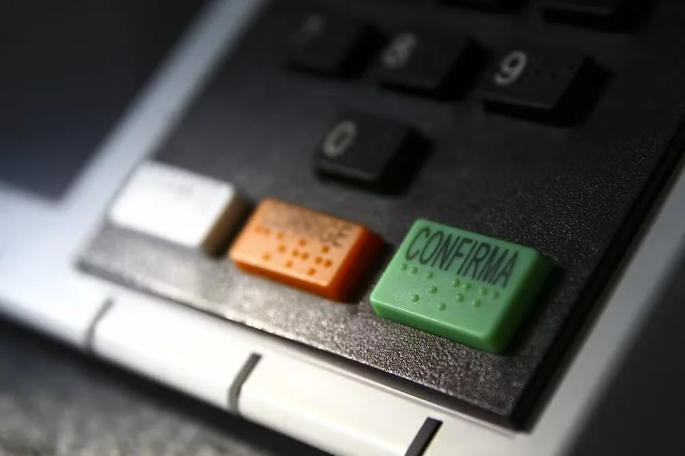 Datafolha: 64% dos eleitores de Minas já decidiram o voto para governador e 36% podem mudar