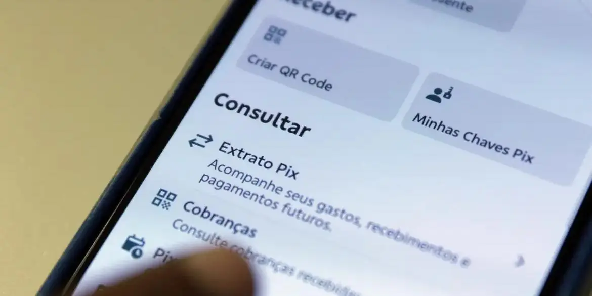 Pix registra queda de 10% nas transações após proibição das bets