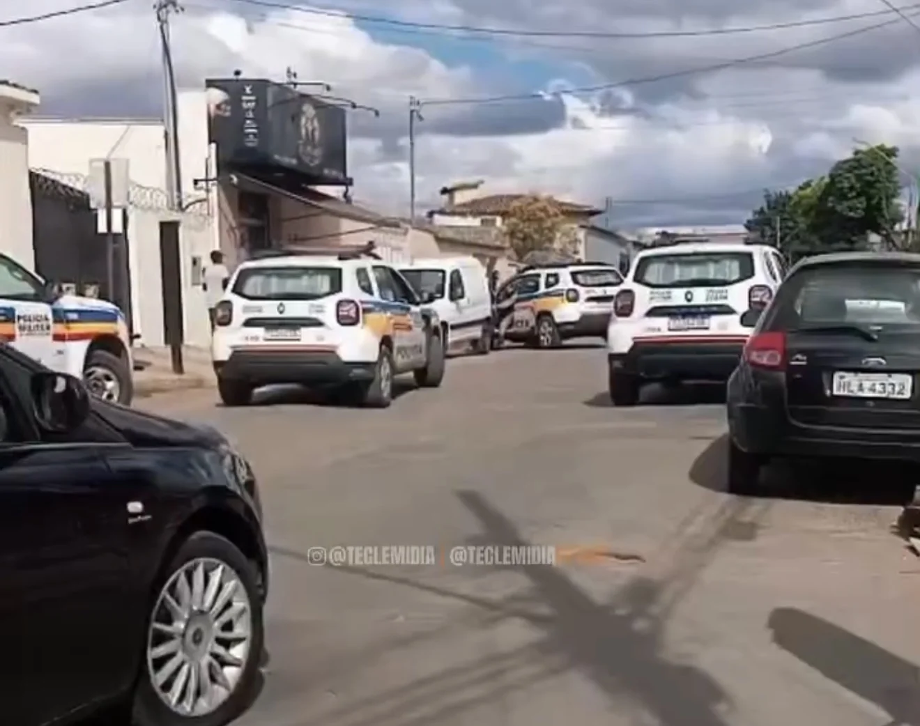 Homem é baleado dentro de loja durante perseguição em Sete Lagoas