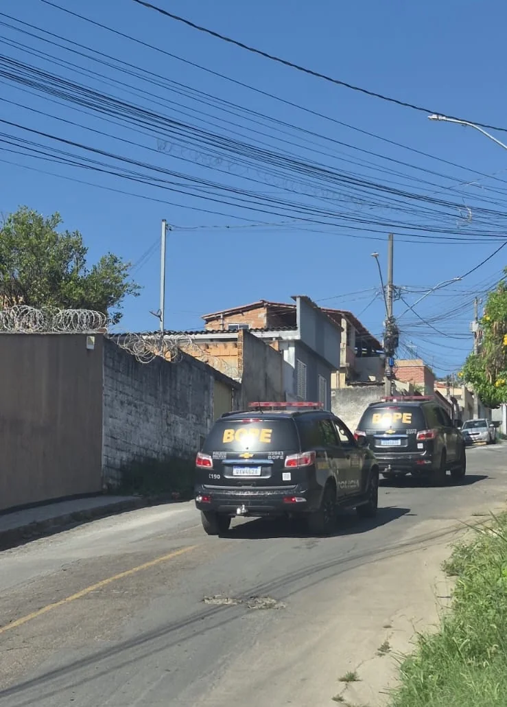 Homem morre após confronto com a PM e mobilização do BOPE em ocorrência de violência doméstica em Pedro Leopoldo