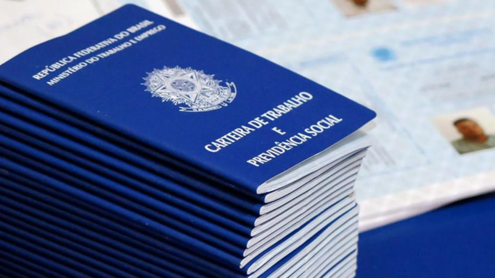 Atento abre 113 vagas de emprego em Minas Gerais; há oportunidades para quem busca o primeiro trabalho
