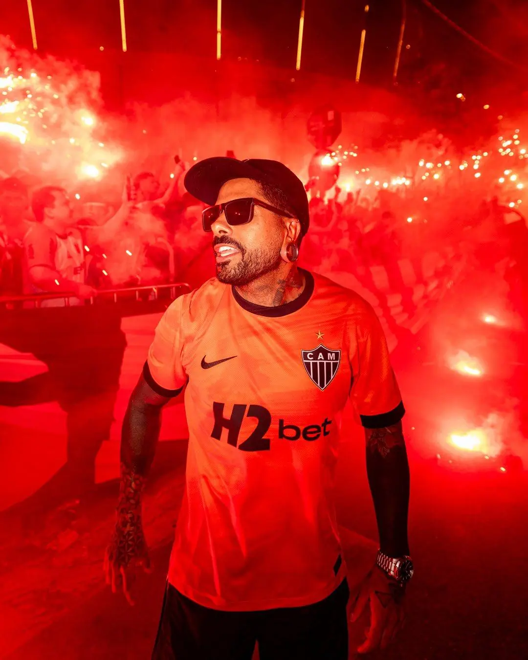 Atlético revela terceira camisa inspirada na cultura da ‘Rua de Fogo’