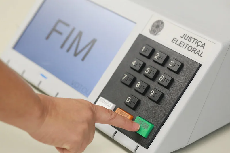 Urnas eletrônicas brasileiras passam por processos de auditoria