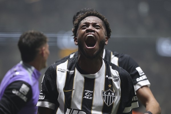 Fred decide clássico e coloca Atlético-MG na semifinal