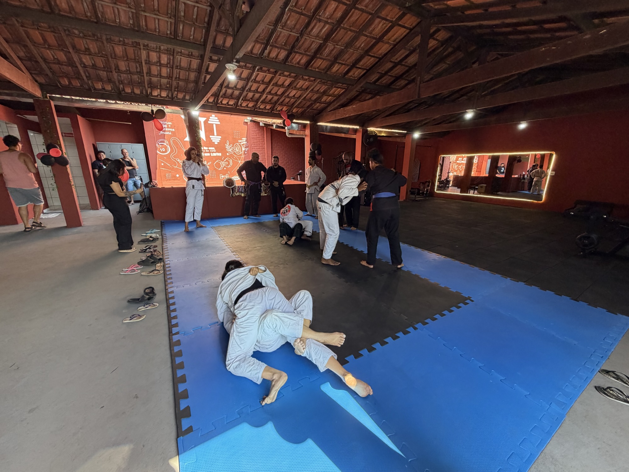 VÍDEO; Nimbus inaugura espaço com jiu-jítsu feminino e para crianças