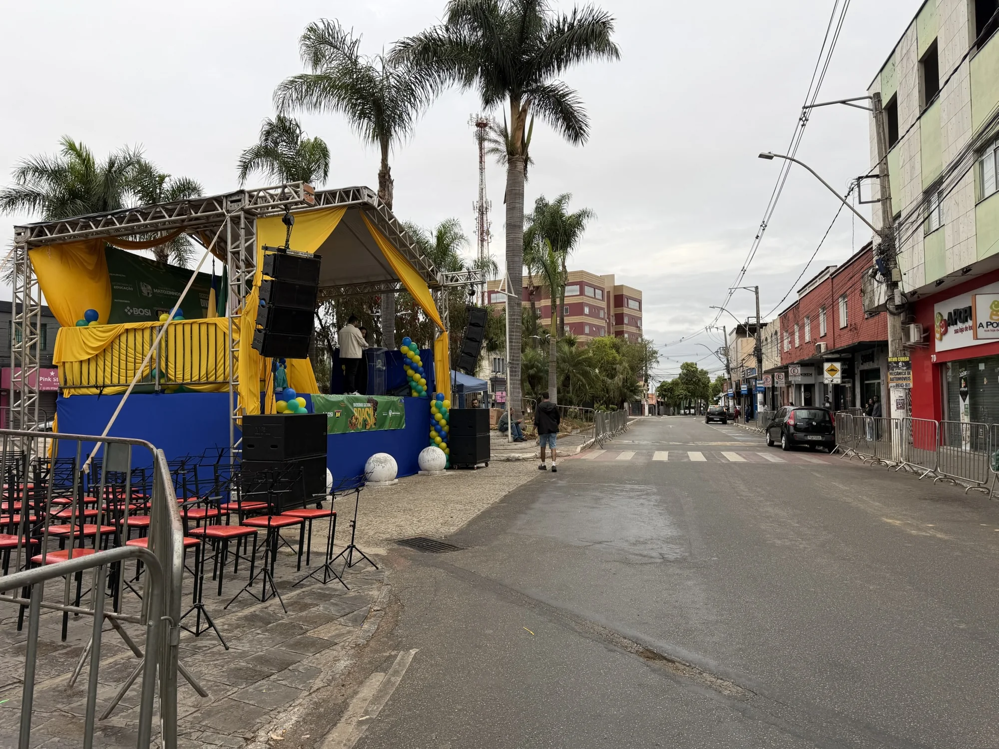 VÍDEO: 7 de Setembro amanhece com chuva, mas preparativos seguem em Matozinhos