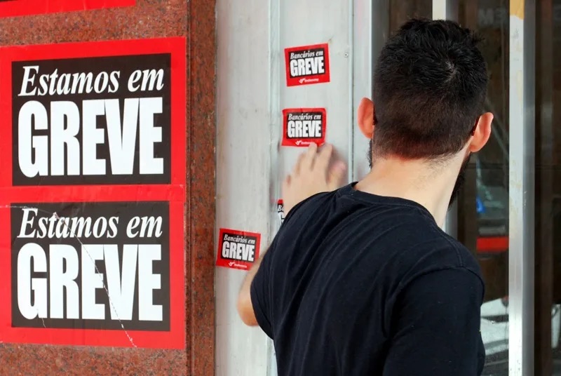 Bancários da Caixa e do Banco do Brasil entram de greve em Matozinhos e Pedro Leopoldo nesta quinta-feira