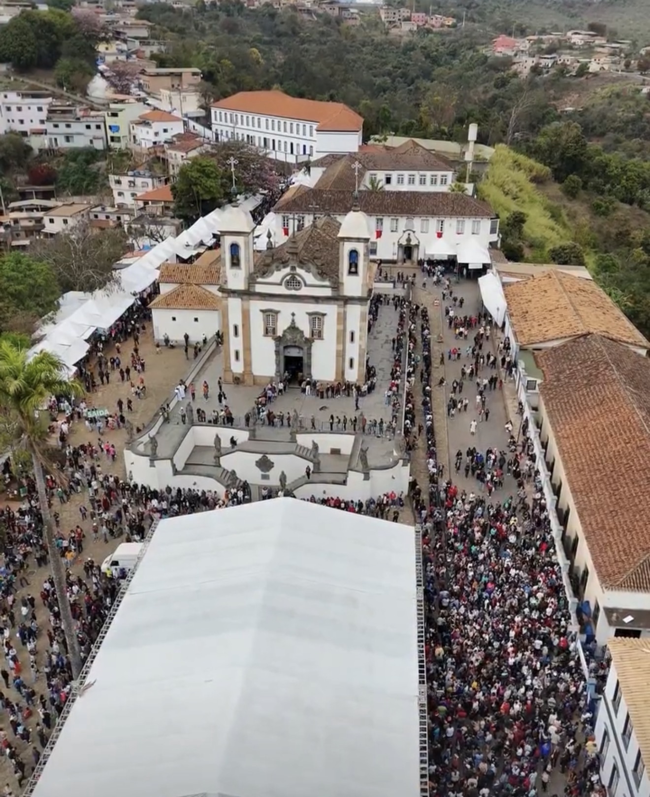 Jubileu do Bom Jesus reúne cerca de 500 mil pessoas em Congonhas