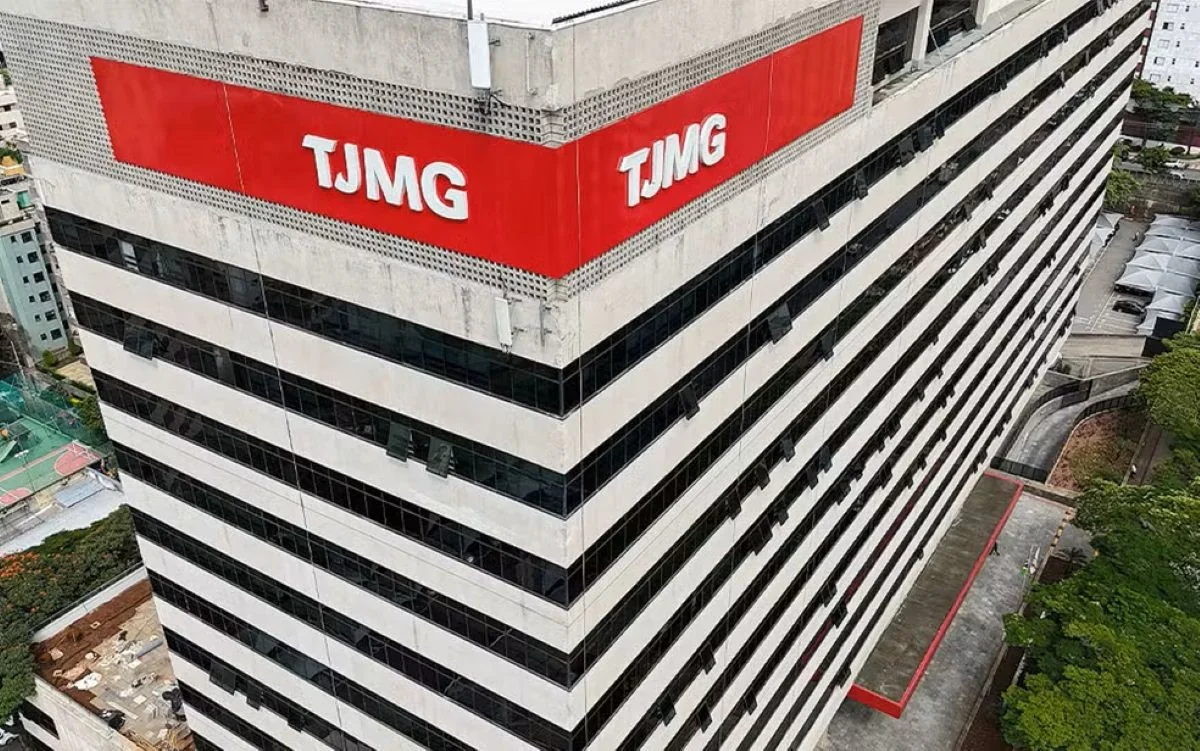 Homem é condenado por perseguir ex-companheira e terá de pagar R$ 5 mil por danos morais