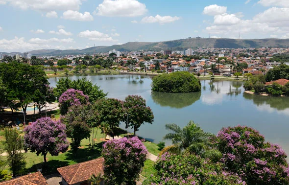 Ivson Gomes e Júnior Sousa lideram para deputado estadual em Sete Lagoas