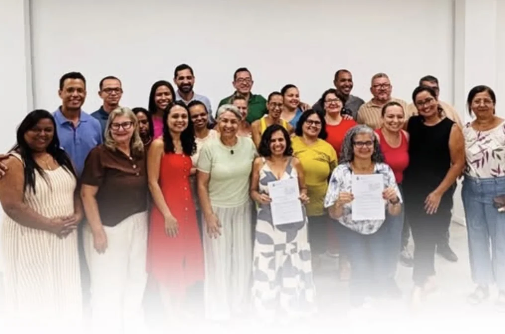 São José da Lapa reconhece servidoras da educação infantil na carreira do magistério