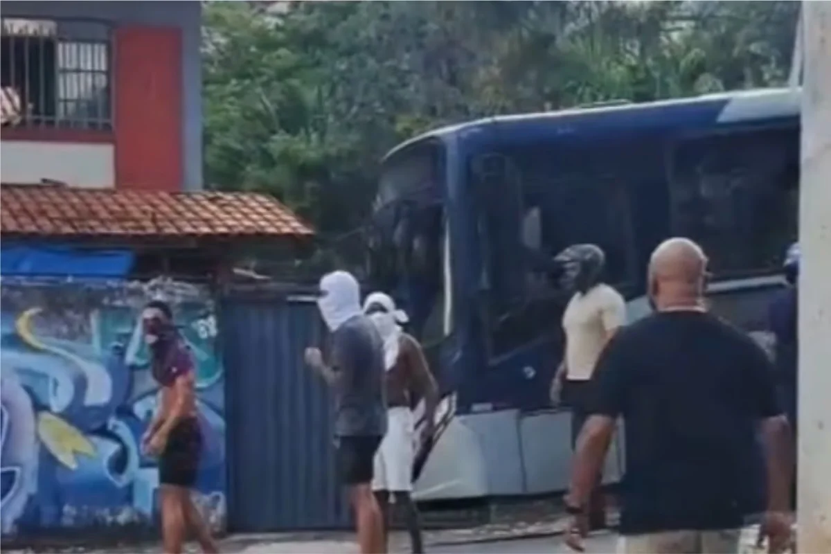 Briga entre Galoucura e Máfia Azul termina com 12 presos e tiros em BH